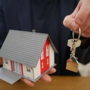 house-keys-4521073_1920